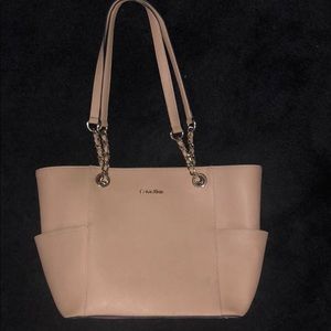 NUDE CALVIN KLEIN HAND BAG